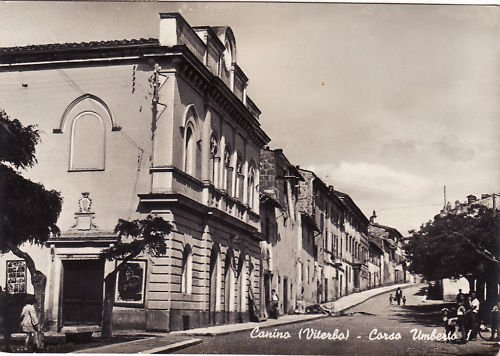 1952