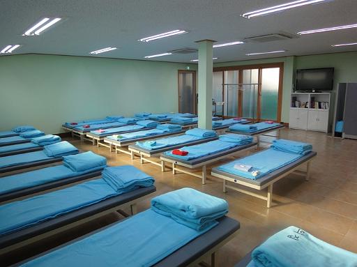 Il dormitorio realizzato nel centro di padre Vincenzo Bordo