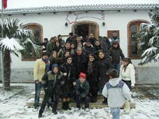 Giovani sotto la neve