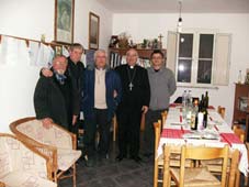 19-03 auguri a don Giuseppe da noi e dal vescovo