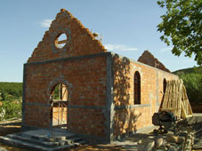 Bardhanjor - la chiesa in costruzione