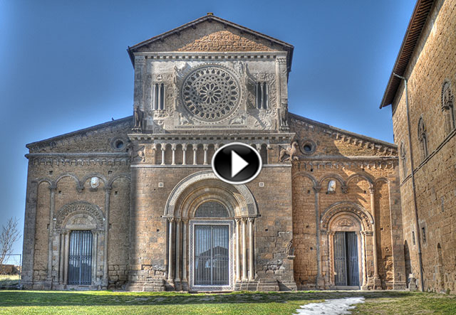 Tuscania La Chiesa Di San Pietro A 360