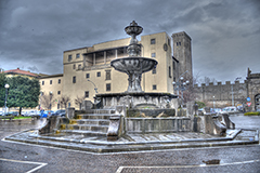 La fontana di piazza della Rocca